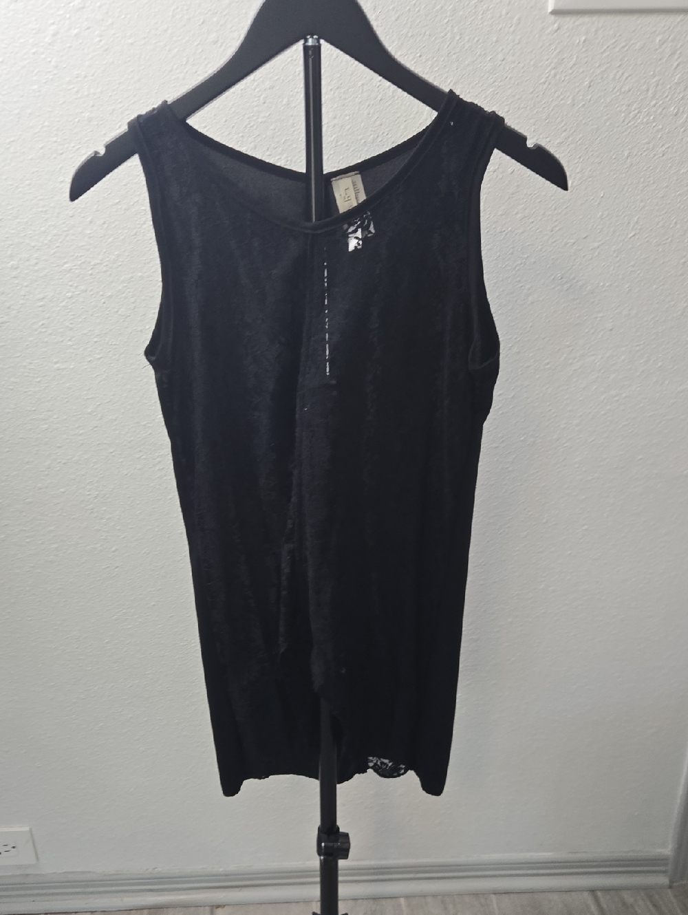 Lyss Loo Black Velvet Tank Top